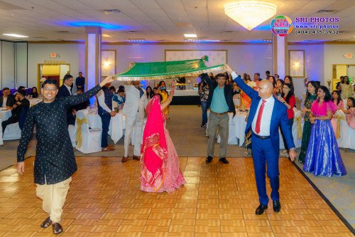 Anand + Ranjana Silver Jubilee Photo