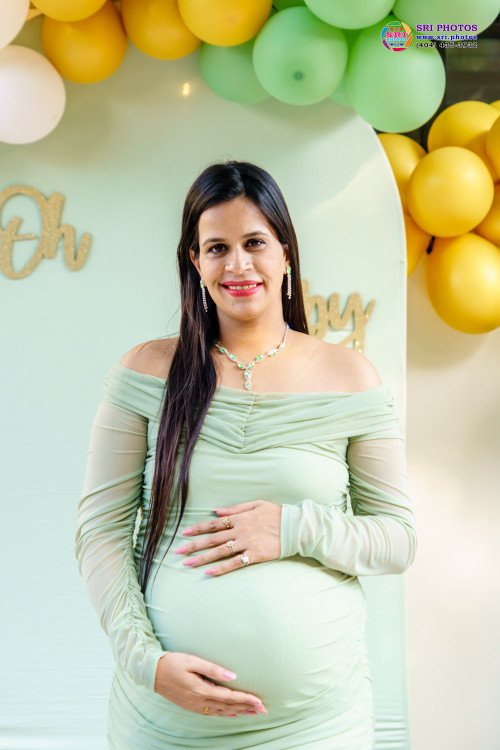 Poonam Babyshower Photo