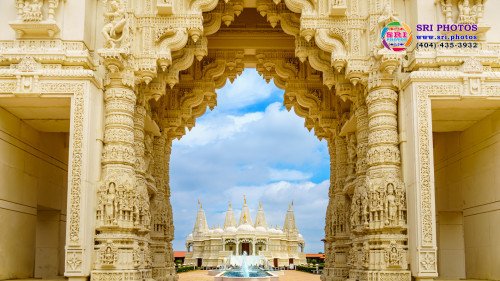 BAPS Shri Swaminarayan Mandir, Chicago